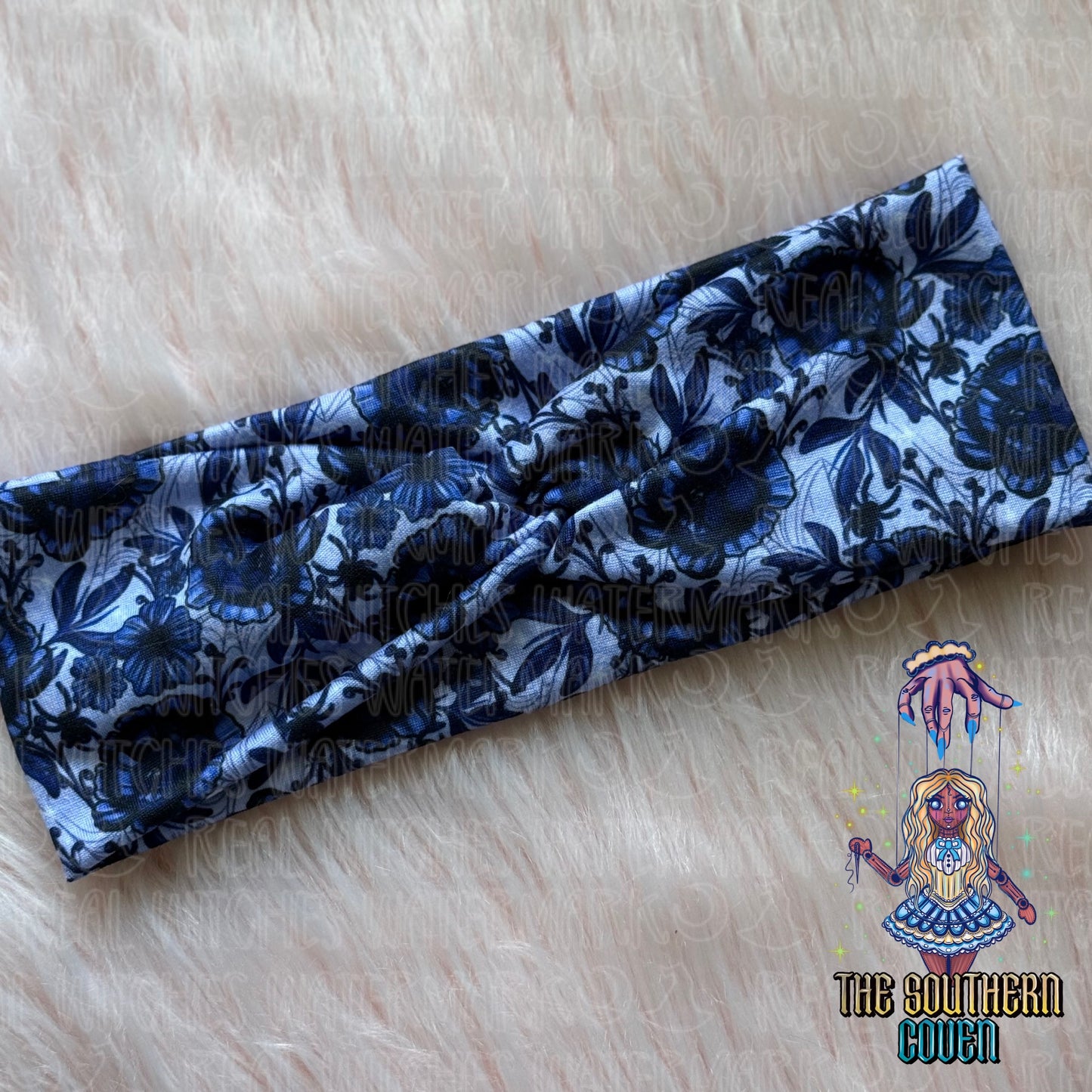 Maggie - Blue Widow