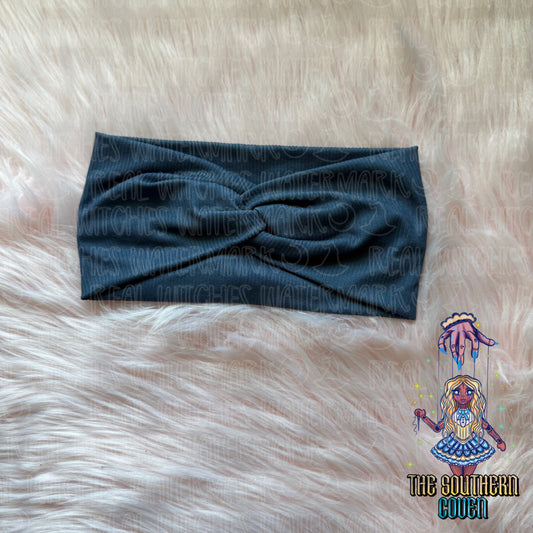 Maggie - Navy (Chunky)